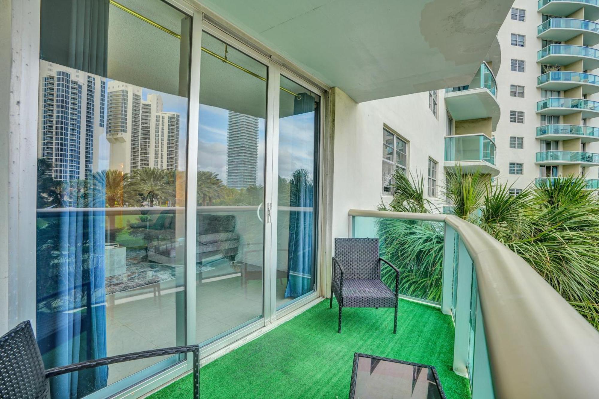 Ocean Reserve Luxury Condos Across From Sunny Isles Beach Miami Beach Zewnętrze zdjęcie