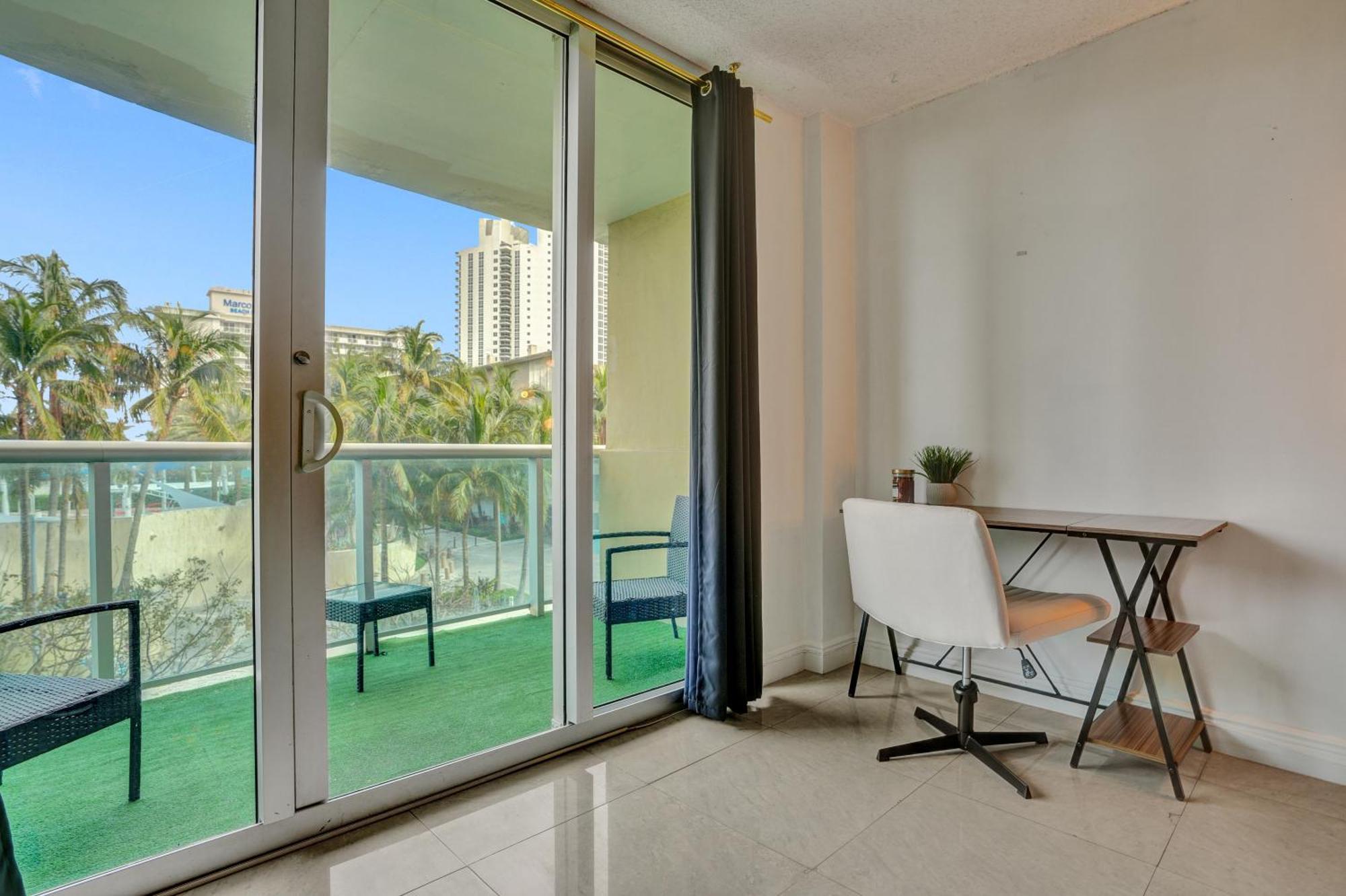 Ocean Reserve Luxury Condos Across From Sunny Isles Beach Miami Beach Zewnętrze zdjęcie