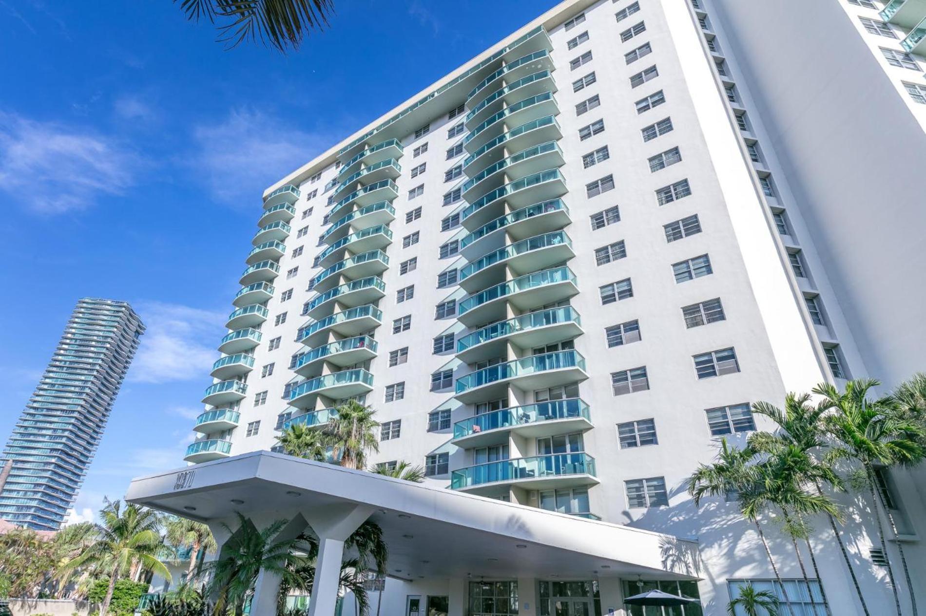 Ocean Reserve Luxury Condos Across From Sunny Isles Beach Miami Beach Zewnętrze zdjęcie